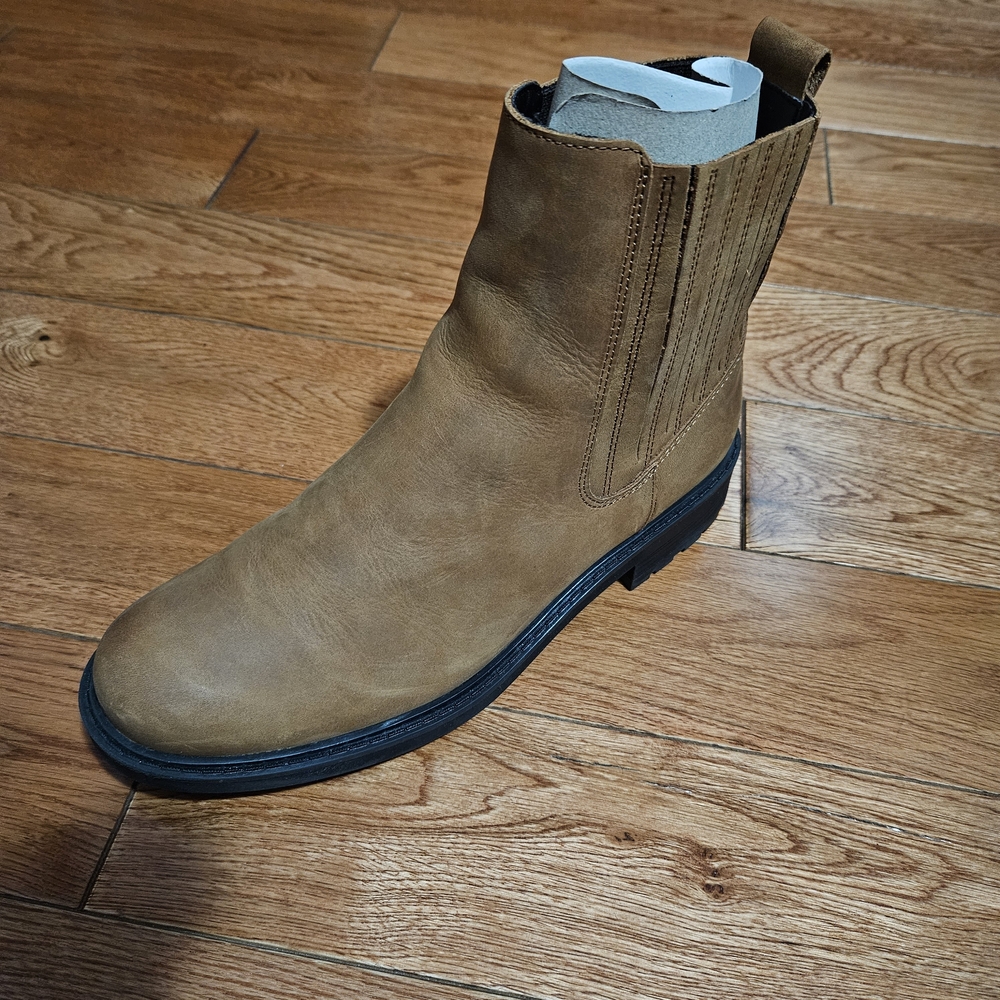 Clarks Brown Ankle Boots